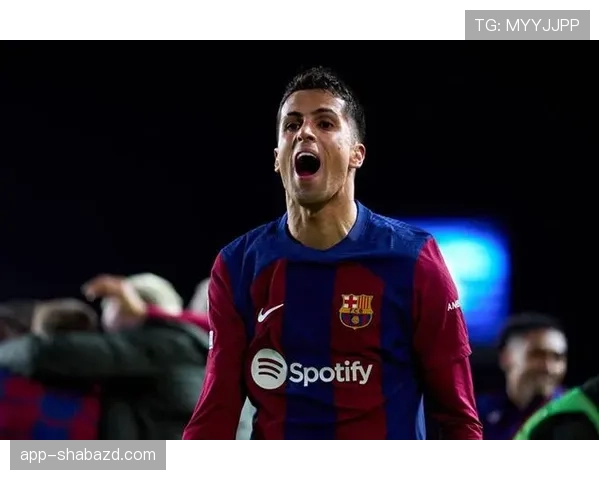 若昂·坎塞洛：内收中场战术的关键执行者解析