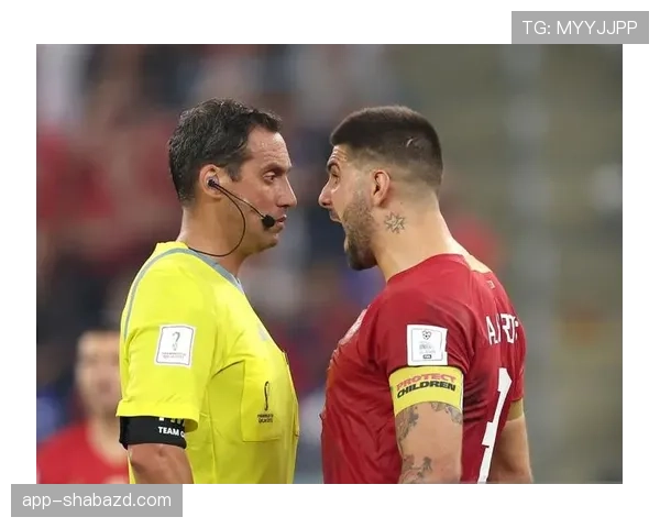 替补席外冲突如何判罚？规则拆解场外人员犯规处理标准