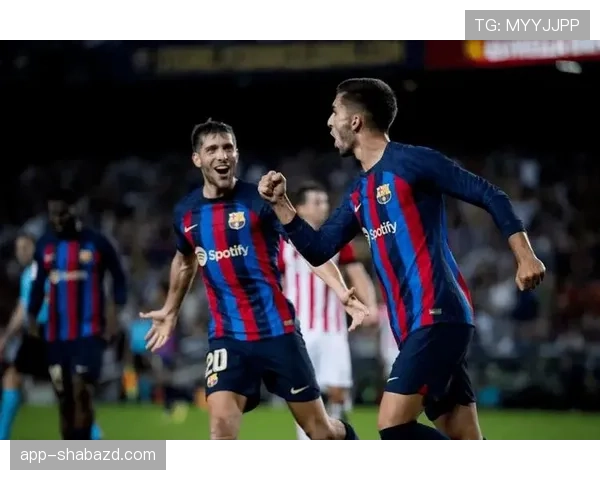 登贝莱 vs 费兰·托雷斯：边路位置竞争与战术适配差异